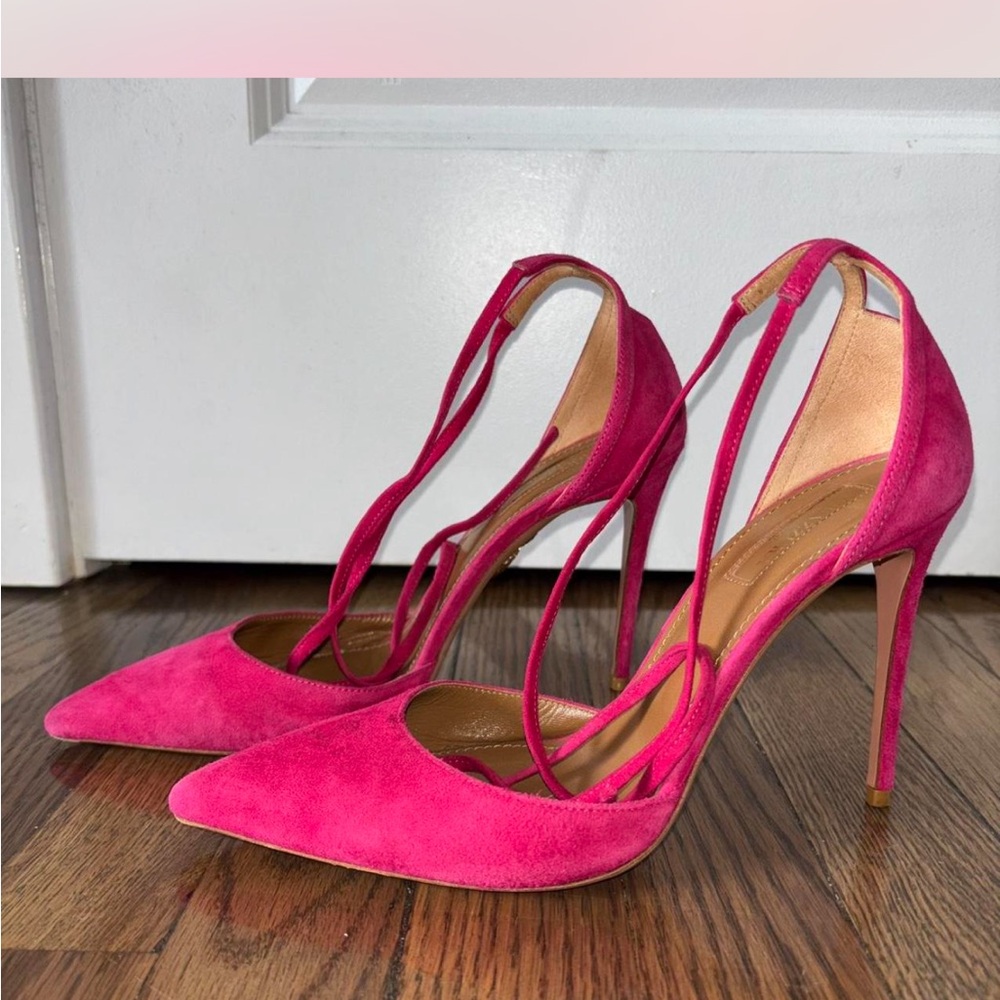 aquazzura pink suede pumps